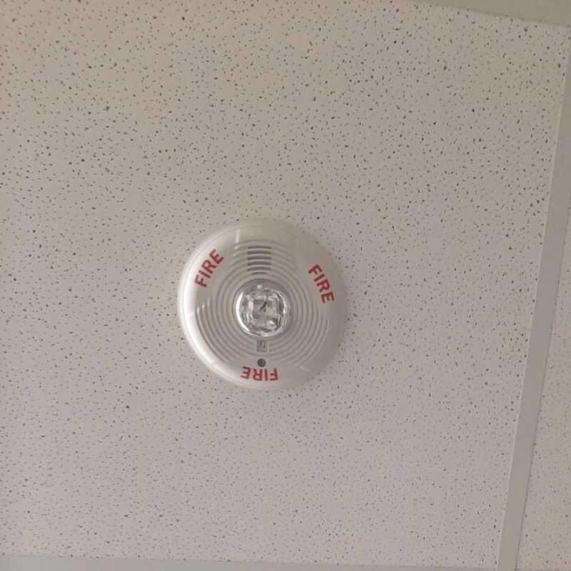 fire alarm strobe light on ceiling installed by 2m technology